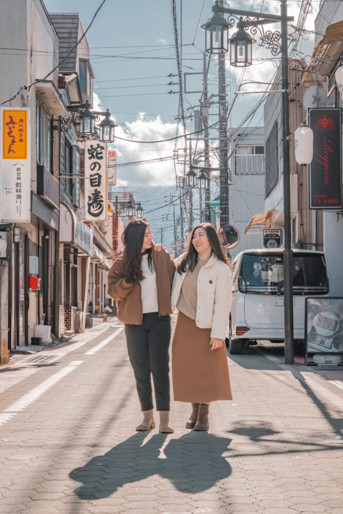Mt Fuji photoshoot in Fujiyoshida with travelers