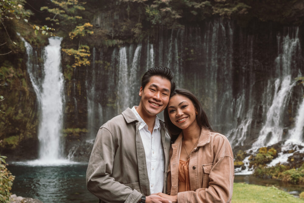 Couple photo session at Shiraito Falls in Fujinomiya, Shizuoka